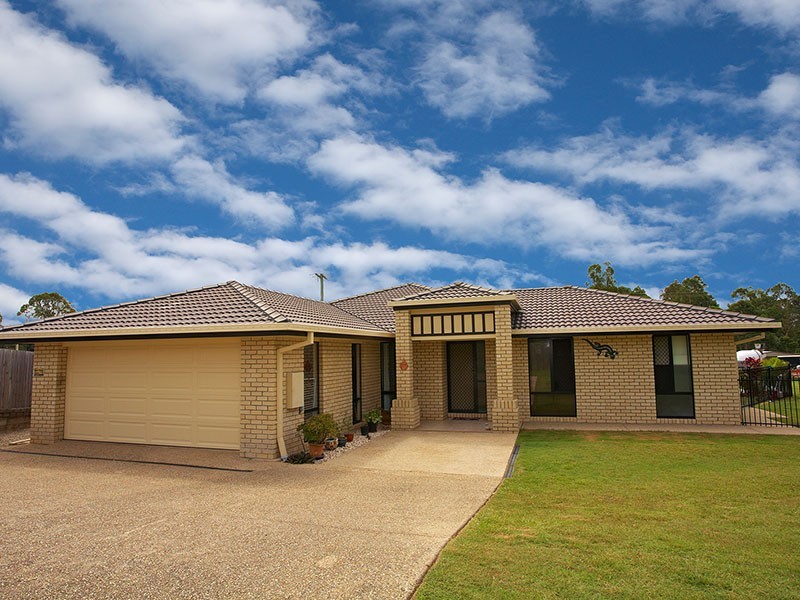 27 Borumba Court, Narangba QLD 4504