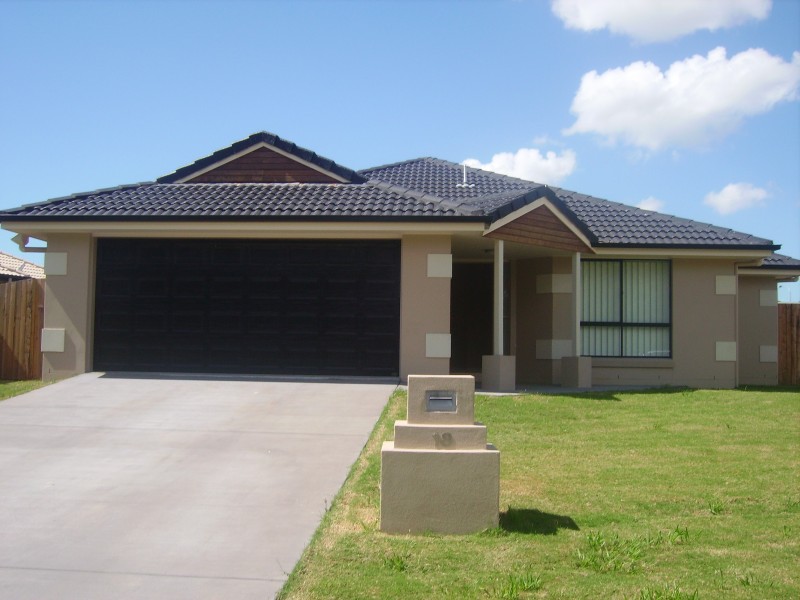18 Dicarlo Drive, Morayfield QLD 4506