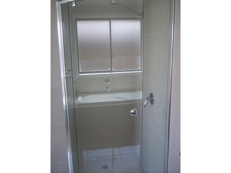 18 Dicarlo Drive, Morayfield QLD 4506