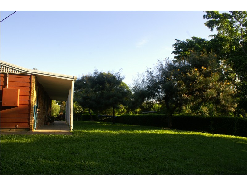 13 Poplar Court, Morayfield QLD 4506