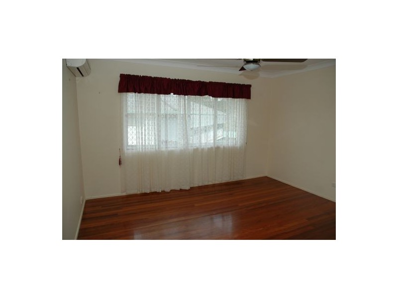 5 LANSVALE ST, Mitchelton QLD 4053