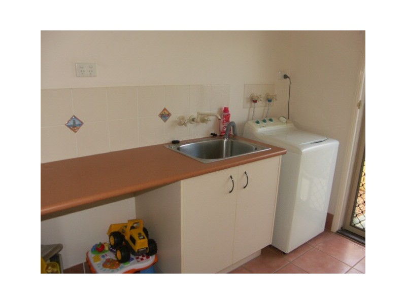 25/9 HARPULIA, Morayfield QLD 4506