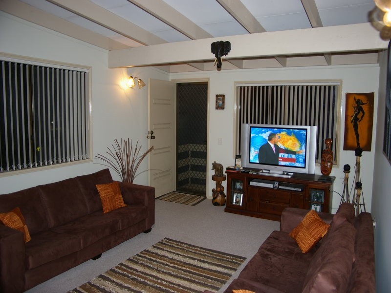 31  OLD BAY RD, Deception Bay QLD 4508