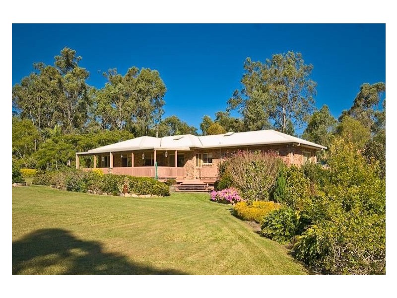 96 J Dobson Rd, Morayfield QLD 4506