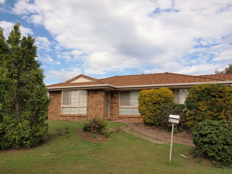 15 Crestbrook Drive, Morayfield QLD 4506