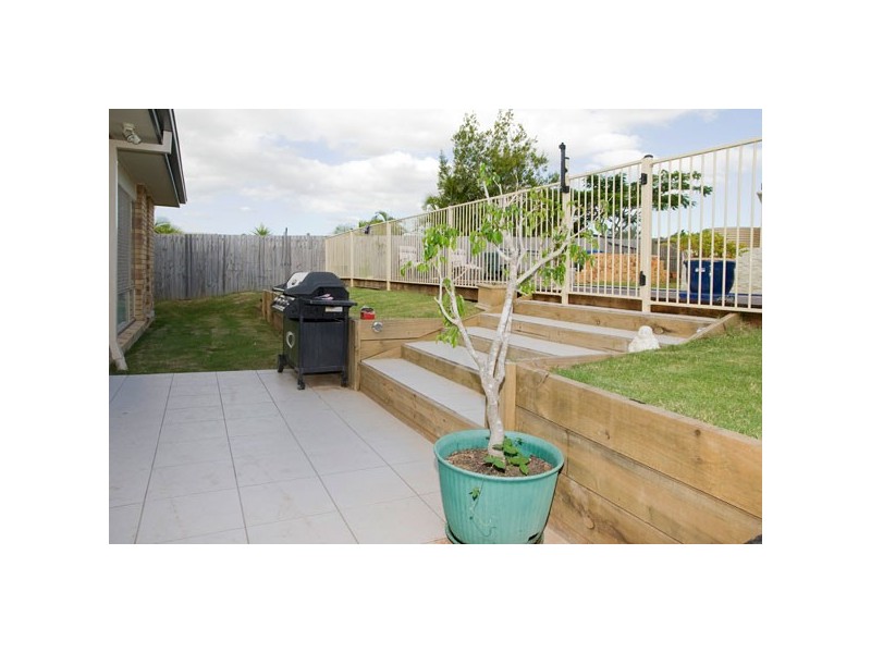 40 Wivenhoe Cicruit, Narangba QLD 4504