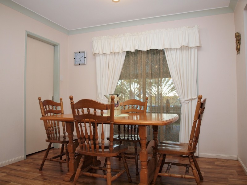 90 High Road, Burpengary QLD 4505