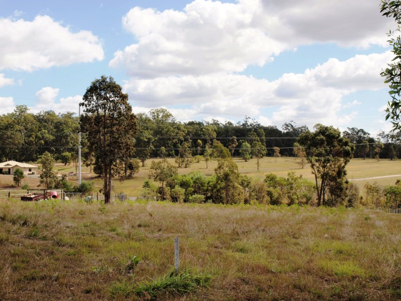 35 Muscat Circuit, Morayfield QLD 4506