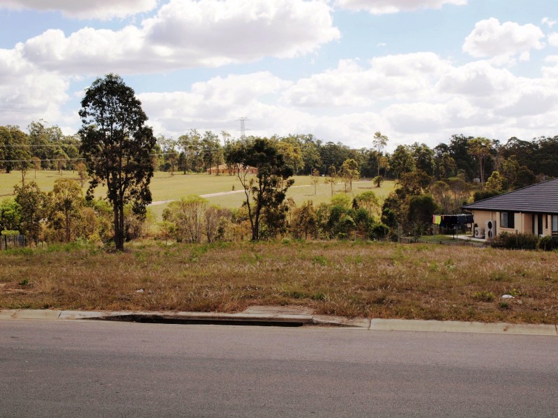 35 Muscat Circuit, Morayfield QLD 4506