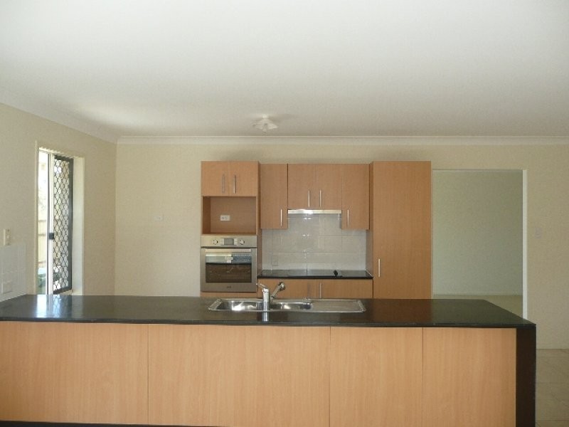 16 Kernel Road, Narangba QLD 4504