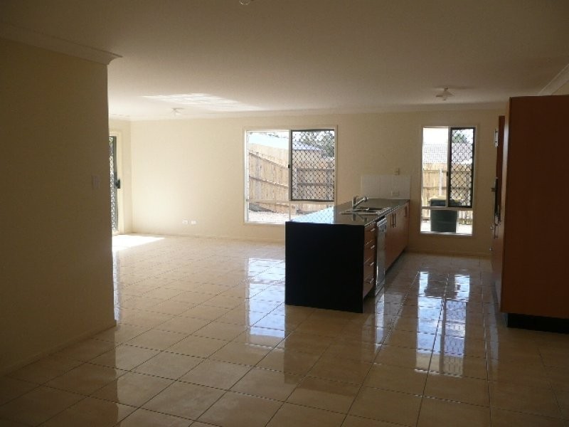 16 Kernel Road, Narangba QLD 4504