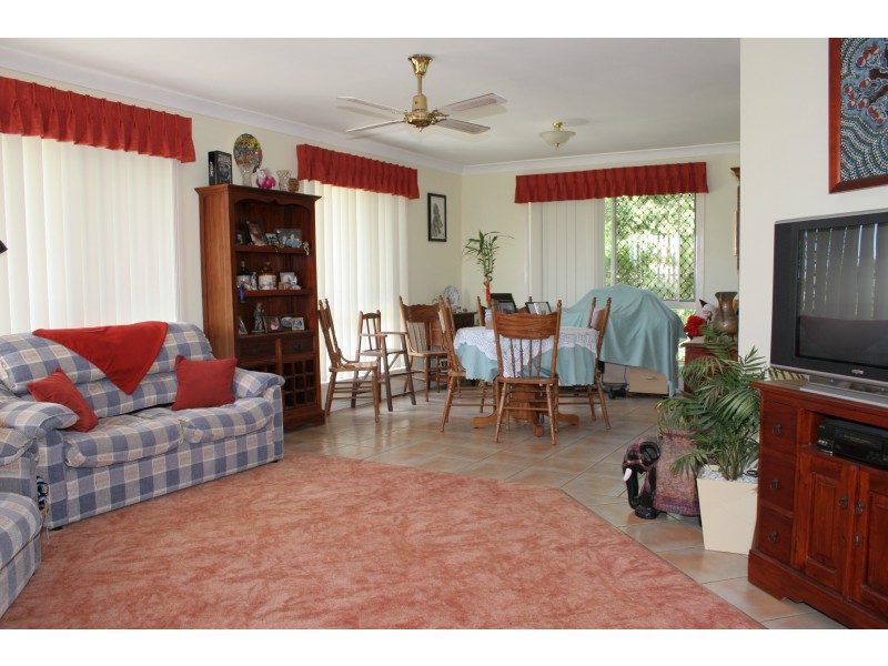 11 Melmor Court, Elimbah QLD 4516