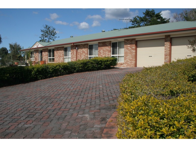 11 Melmor Court, Elimbah QLD 4516