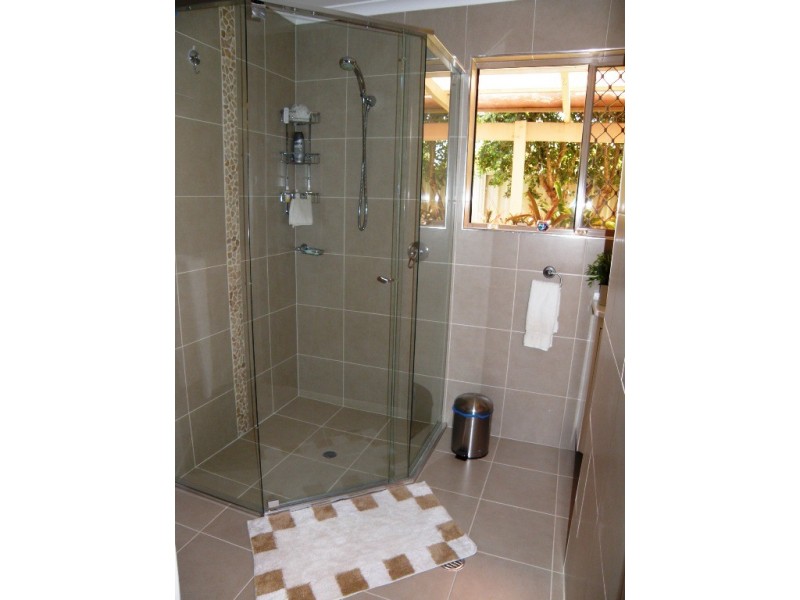 3 SANDRA CT, Deception Bay QLD 4508
