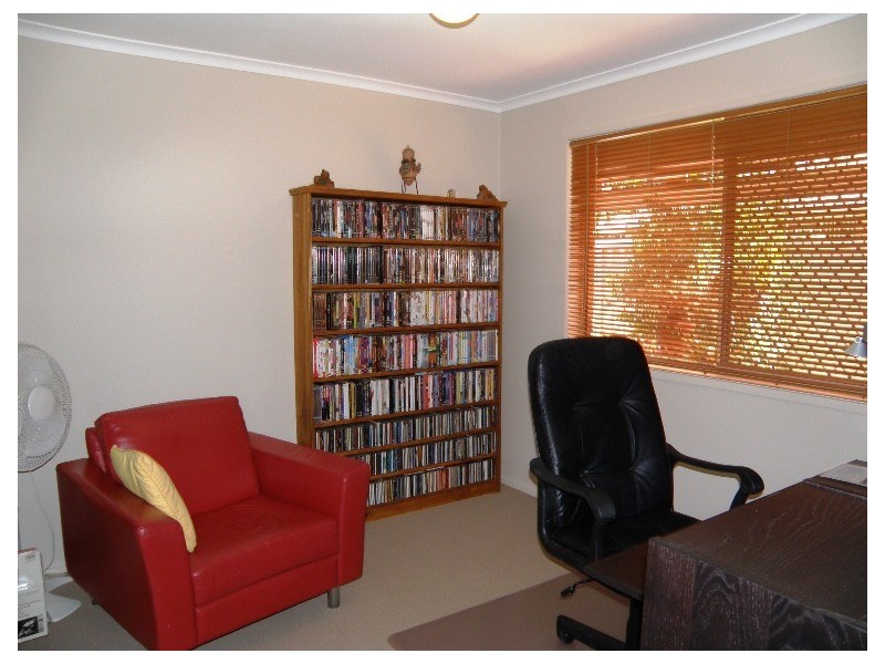 3 SANDRA CT, Deception Bay QLD 4508