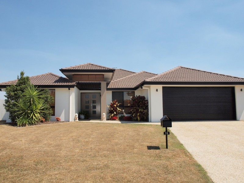 19 Riles Court, Caboolture QLD 4510