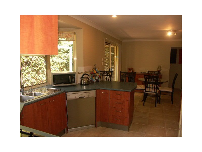 5 GUAVA PLACE, Narangba QLD 4504