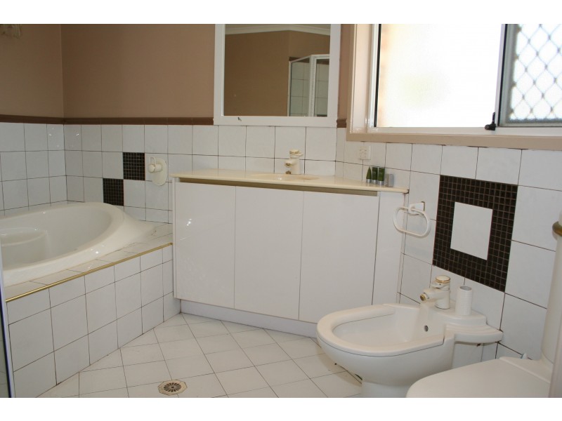 330  Old Bay Road, Burpengary QLD 4505