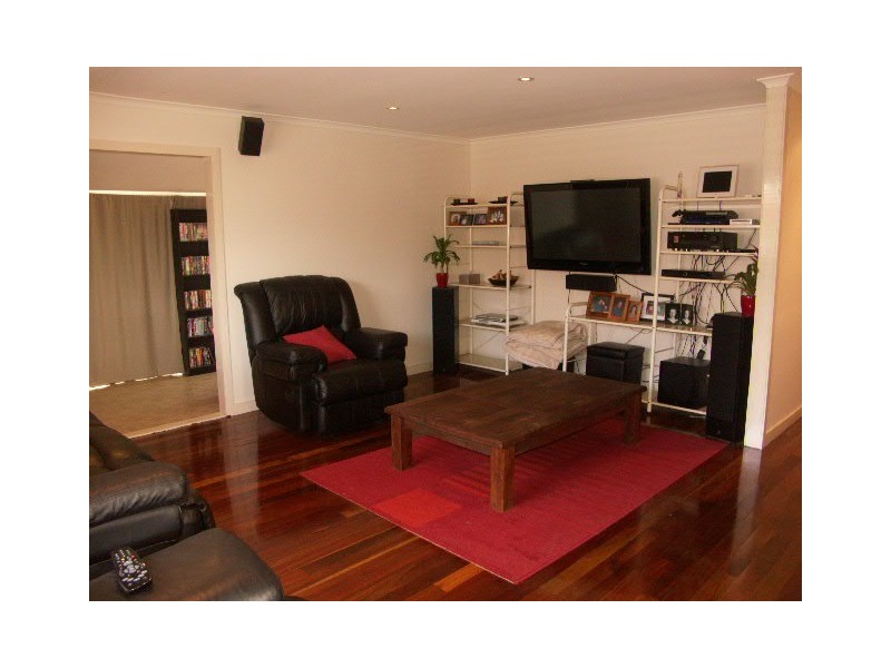 18 LACAROO ST, Bracken Ridge QLD 4017