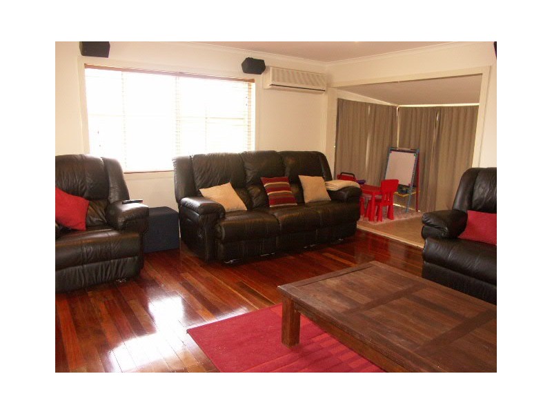 18 LACAROO ST, Bracken Ridge QLD 4017