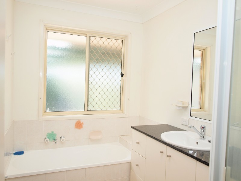 8 Needletail Court, Narangba QLD 4504