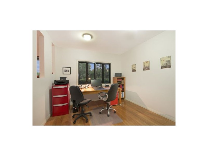 30 Pernod Place, Morayfield QLD 4506