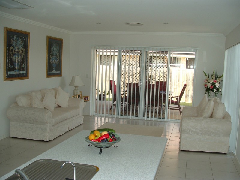 17 Auclair St, Caboolture QLD 4510