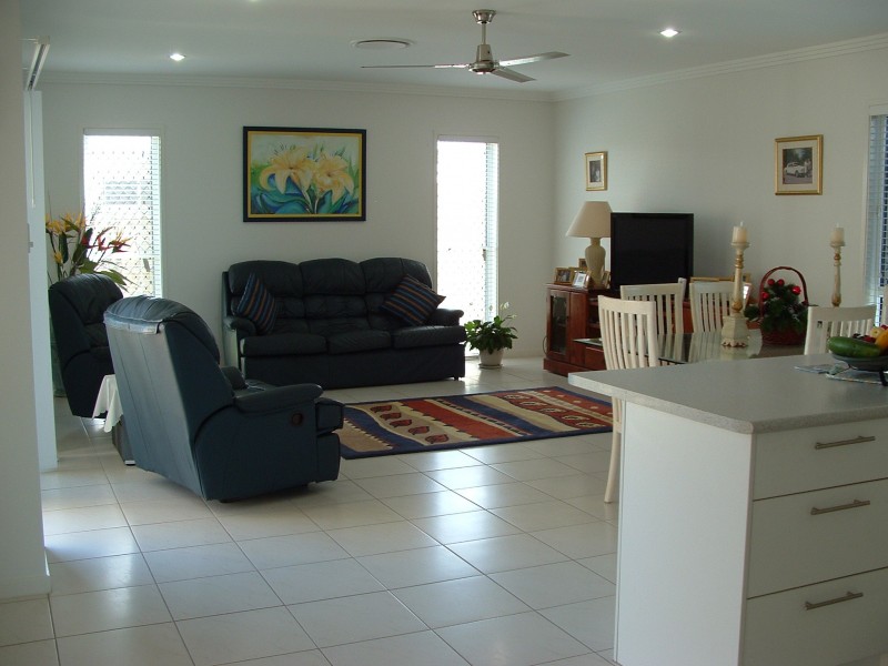 17 Auclair St, Caboolture QLD 4510