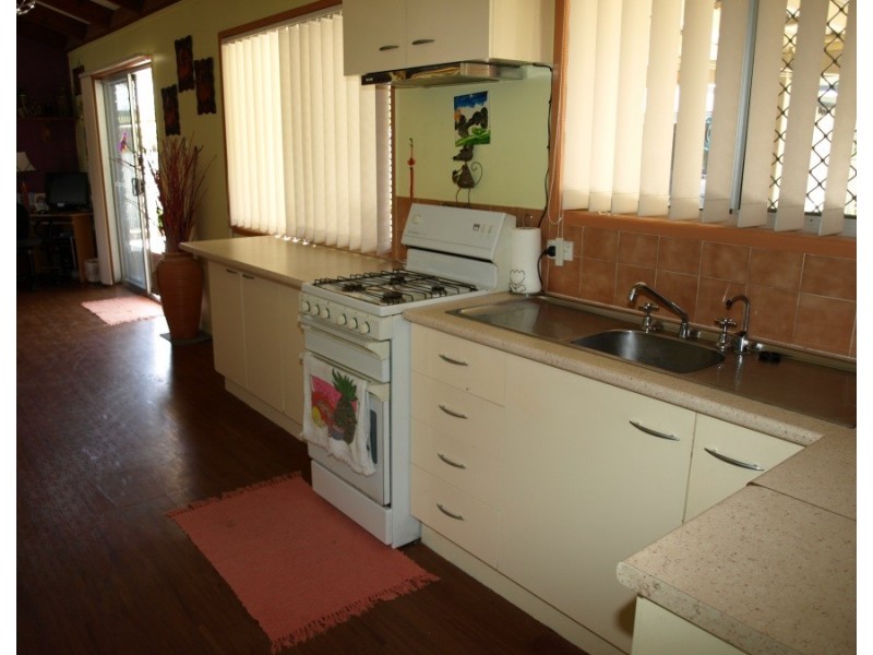 7 Honeysuckle Street, Caboolture QLD 4510