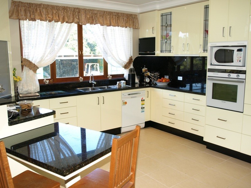 11 Wilkes Lane,, Eumundi QLD 4562