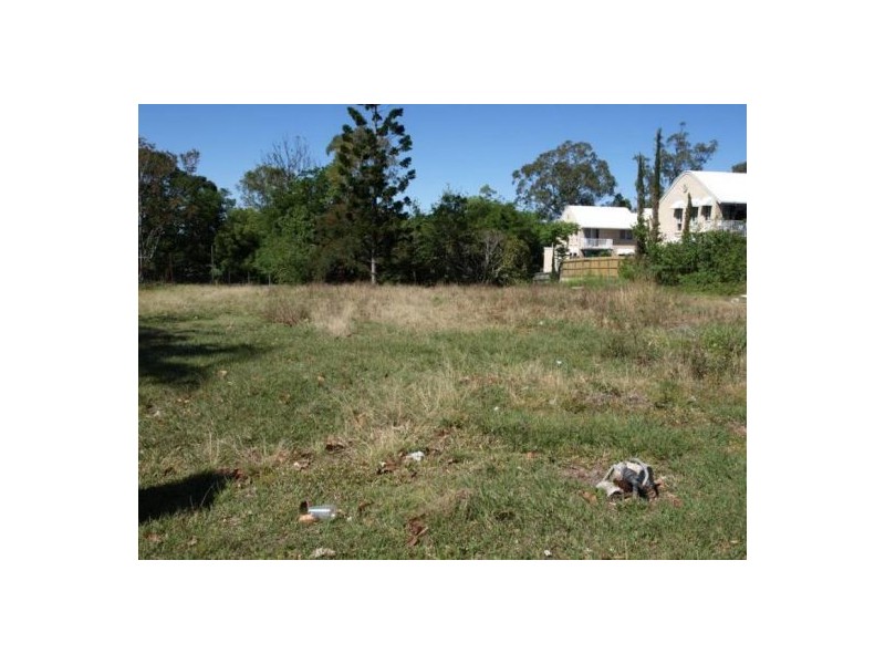 18 Edward Street, Caboolture QLD 4510