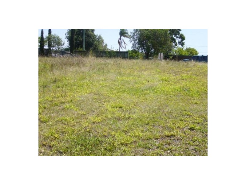 18 Edward Street, Caboolture QLD 4510