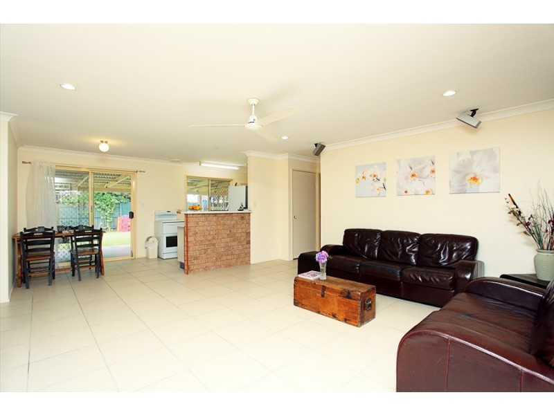 11 Maria Court, Morayfield QLD 4506