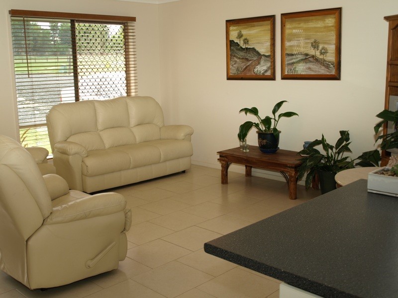 14 Northfield Place, Elimbah QLD 4516