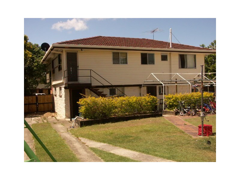 12 ROBYN ST, Burpengary QLD 4505