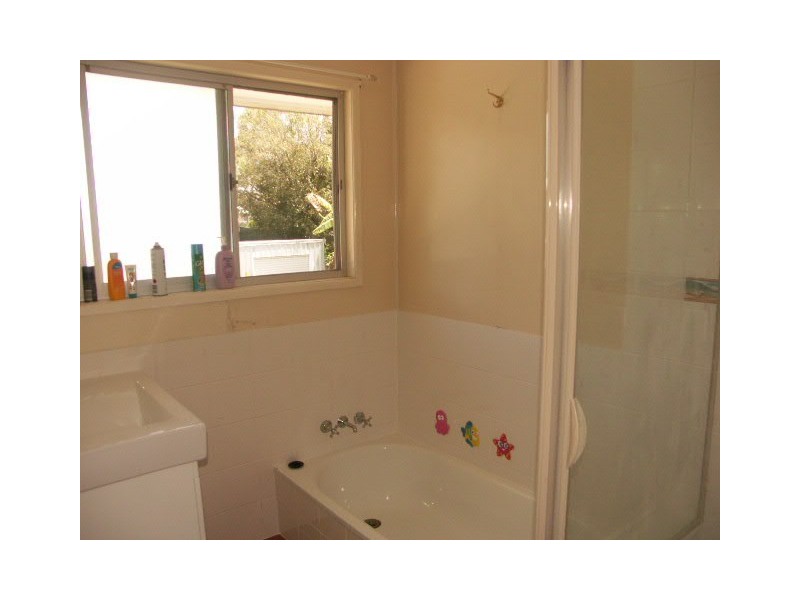 12 ROBYN ST, Burpengary QLD 4505