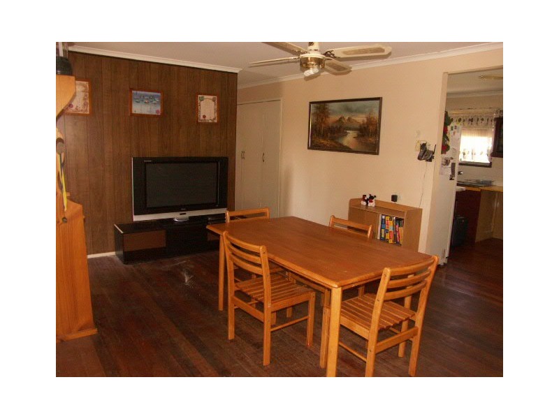 12 ROBYN ST, Burpengary QLD 4505