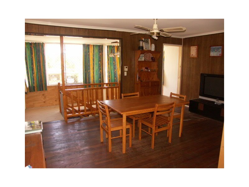 12 ROBYN ST, Burpengary QLD 4505