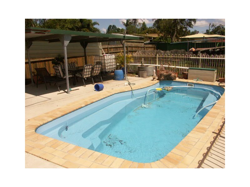 12 ROBYN ST, Burpengary QLD 4505