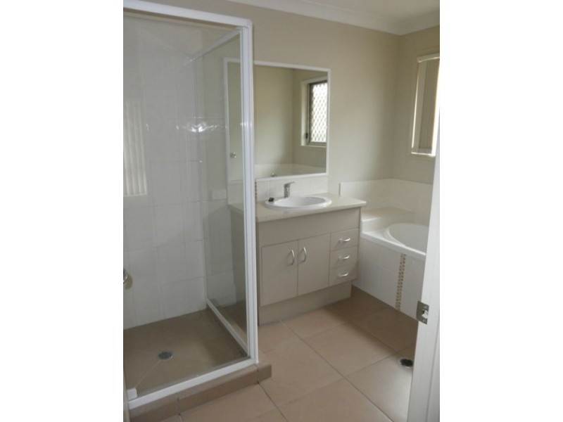 5 Nicholas Close, Narangba QLD 4504