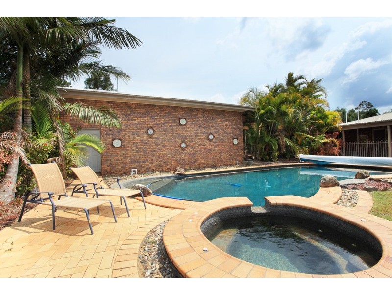 55 Bristlebird Drive, Morayfield QLD 4506