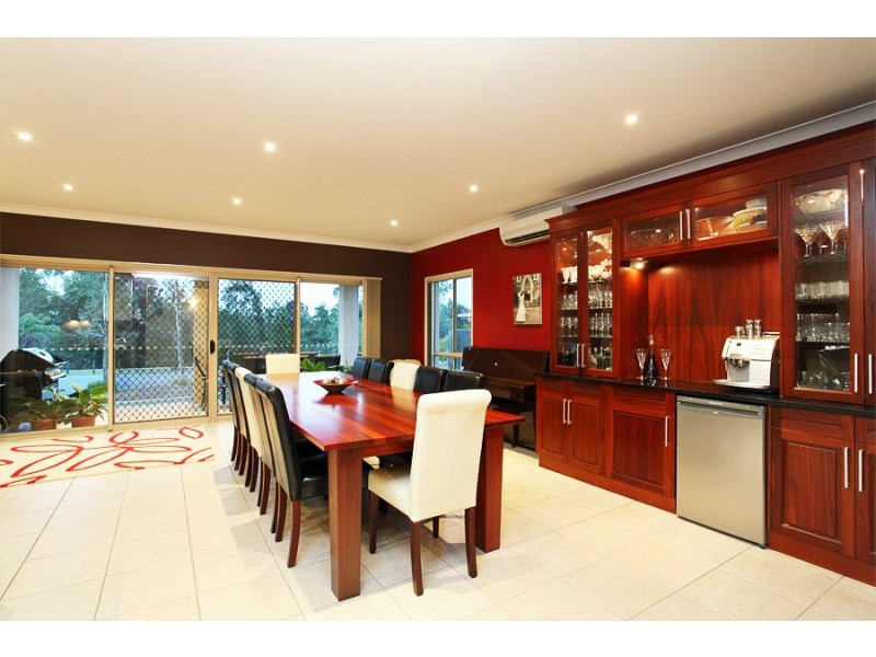 31 Greenlinks Crescent, Narangba QLD 4504