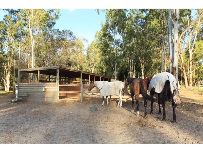 16-22 Robbs Rd, Morayfield QLD 4506