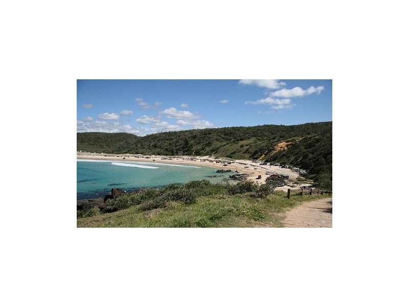 72 Endeavour Drive, Cooloola Cove QLD 4580
