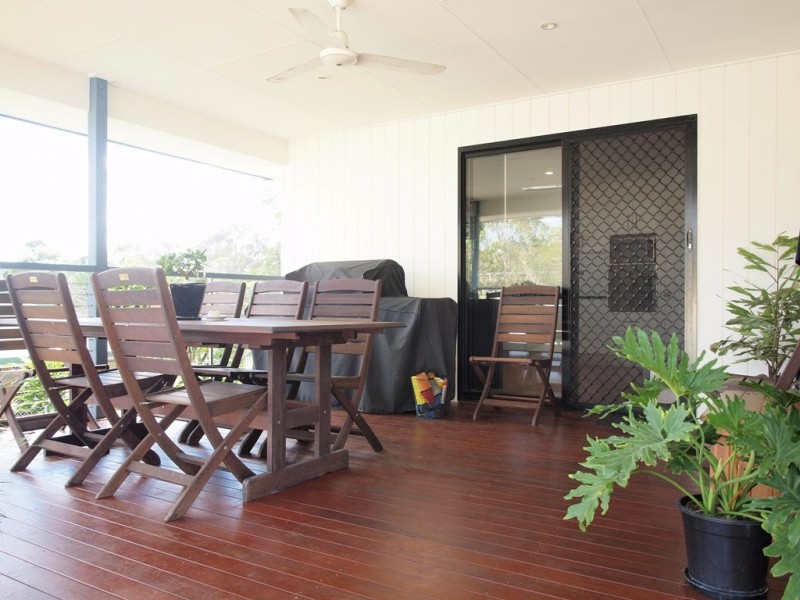 72 Endeavour Drive, Cooloola Cove QLD 4580