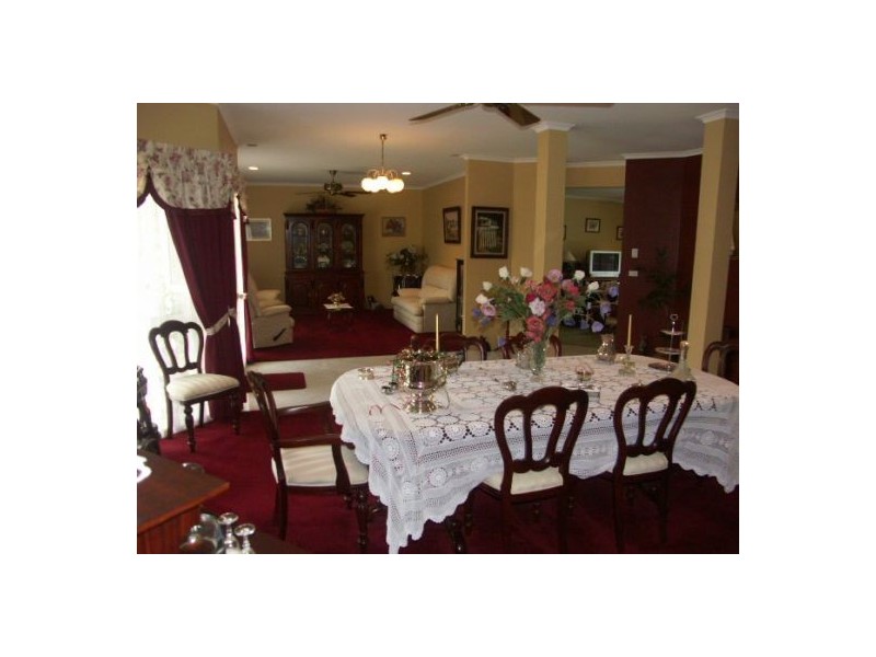 Glass House Mountains QLD 4518