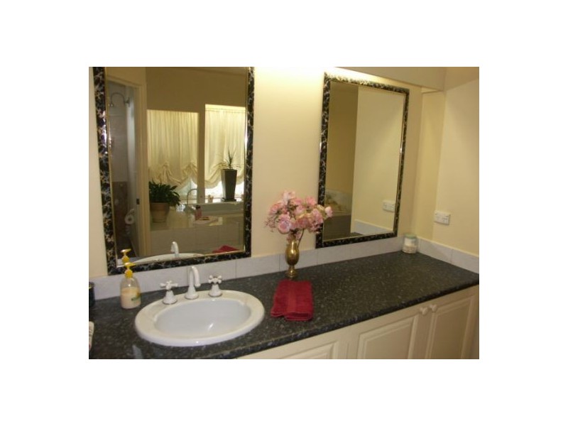 Glass House Mountains QLD 4518