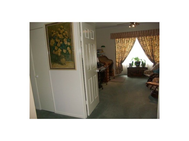 Glass House Mountains QLD 4518