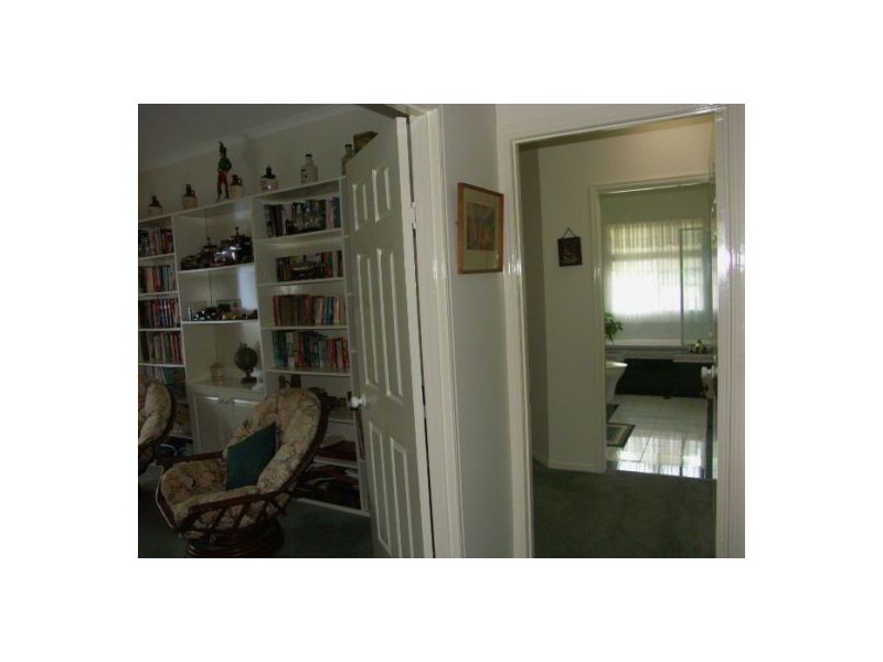 Glass House Mountains QLD 4518