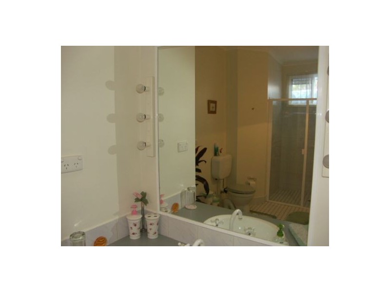 Glass House Mountains QLD 4518